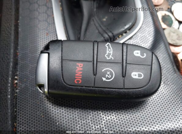 2C3CDXHG8HH607237 2017 DODGE CHARGER Серый Вид панели приборов