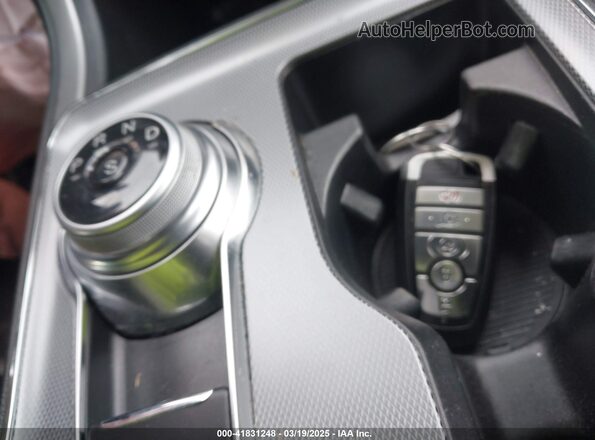 2FMPK4J99MBA20468 2021 FORD EDGE Серый Вид панели приборов