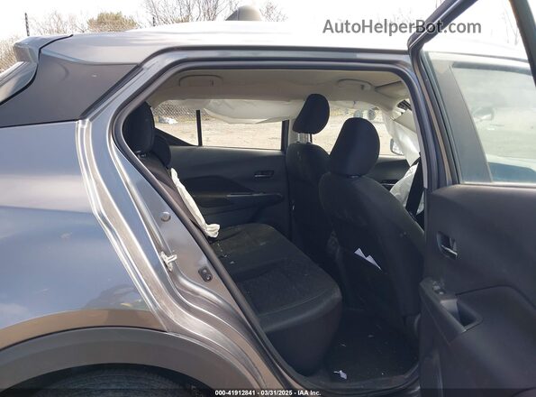 3N1CP5CV4RL470905 2024 NISSAN KICKS Gray Vista de la etiqueta del VIN