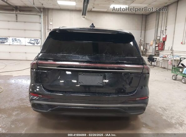5LMPJ9J43RJ876353 2024 LINCOLN NAUTILUS Черный 