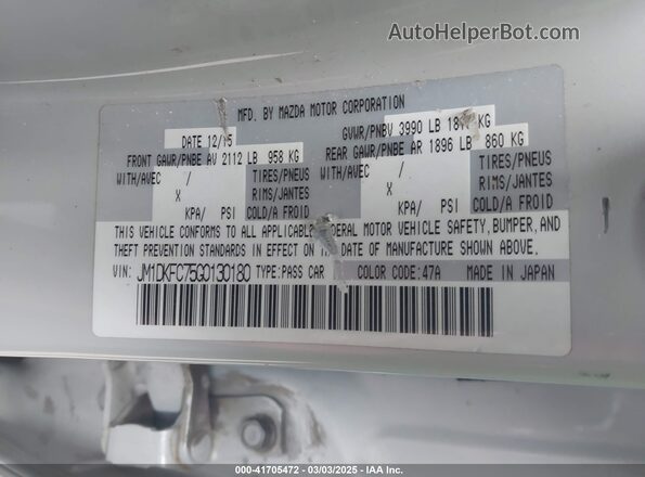 JM1DKFC75G0130180 2016 MAZDA CX-3 White Engine compartment view