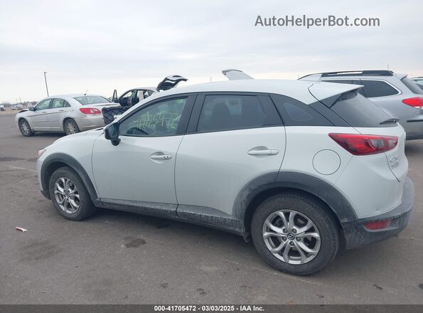 JM1DKFC75G0130180 2016 MAZDA CX-3 White 360 interior view