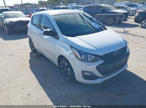 KL8CD6SA7MC748168 2021 CHEVROLET SPARK Белый Передняя правая четверть
