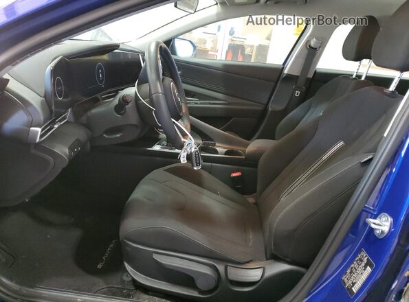KMHLS4AG3PU600746 2023 HYUNDAI ELANTRA Blue Вид салону спереду