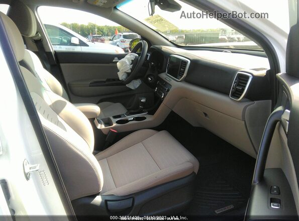 KNDPM3AC5L7757517 2020 KIA SPORTAGE Белый Вид салона спереди
