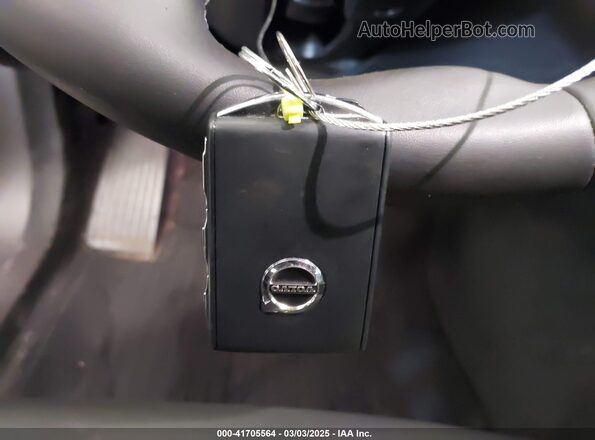 YV4H60DZ7N1036633 2022 VOLVO XC60 RECHARGE PLUG-IN HYBRID Black Vista del salpicadero