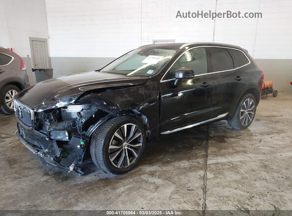 YV4H60DZ7N1036633 2022 VOLVO XC60 RECHARGE PLUG-IN HYBRID Black Vista tres cuartos delantera izquierda