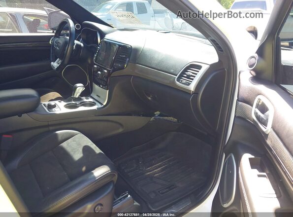 1C4RJFN95LC385847 2020 JEEP GRAND CHEROKEE White Widok wnętrza z przodu