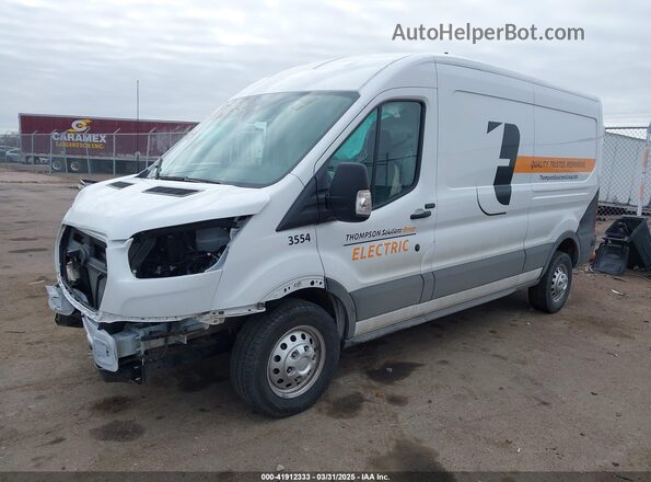 1FTBW2C86RKB24960 2024 FORD TRANSIT-350 White Առջևի ձախ երեք քառորդ տեսարան