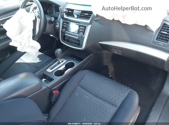 1N4AL3AP0GC241841 2016 NISSAN ALTIMA Beige Front interior view