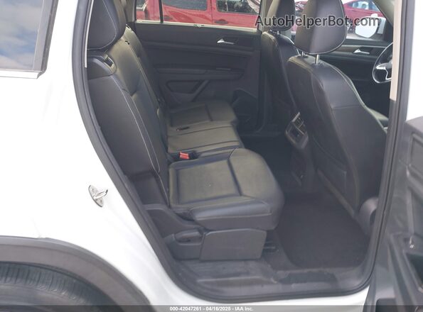 1V2DP2CA9MC534582 2021 VOLKSWAGEN ATLAS White Вид наклейки з VIN-кодом