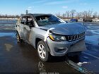 2019 Jeep Compass Latitude 4x4 Silver vin: 3C4NJDBB8KT847654
