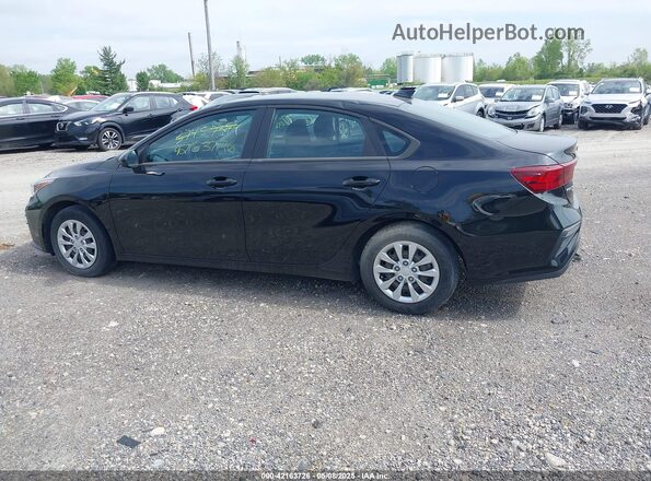 3KPF24AD5ME369771 2021 KIA FORTE Black Widok wnętrza 360 stopni