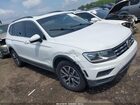 2020 Volkswagen Tiguan 2.0t Se/2.0t Se R-line Black/2.0t Sel White vin: 3VV3B7AX6LM054238