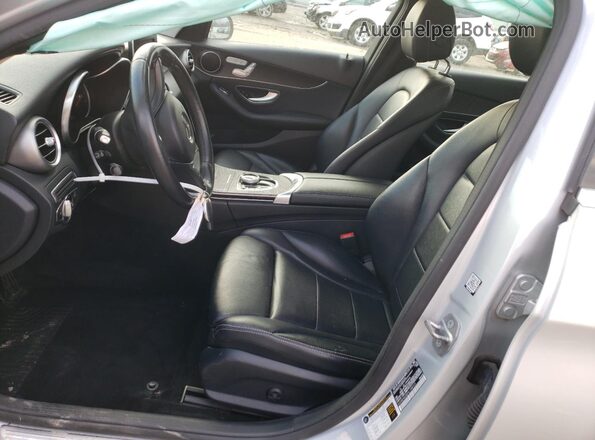 55SWF4KBXHU198919 2017 MERCEDES-BENZ C Silver Vista interior delantera