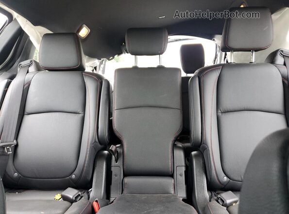5FNRL6H72RB067314 2024 HONDA ODYSSEY Белый Вид задних сидений