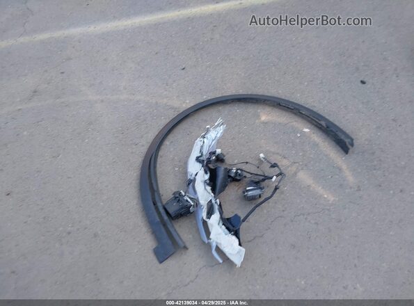 7SAXCBE66RF458402 2024 TESLA MODEL X Silver Вид панелі приладів