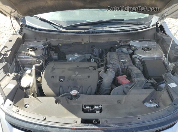 JA4APVAU6MU019482 2021 MITSUBISHI OUTLANDER Серебряный Вид подкапотного пространства