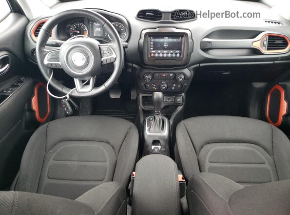ZACNJABB7LPM15206 2020 JEEP RENEGADE Gray Vista del salpicadero