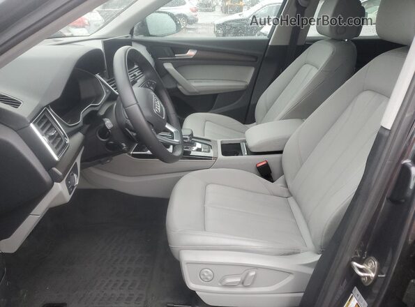 WA1BAAFY6M2114520 2021 AUDI Q5 Угольный Вид салона спереди