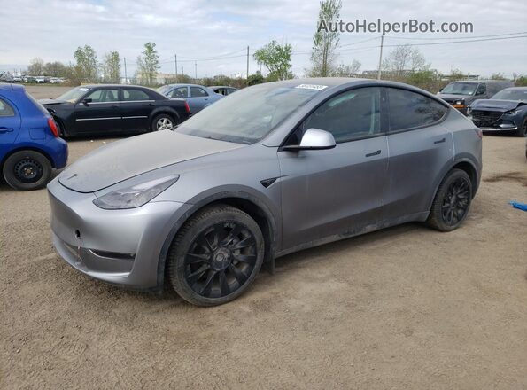 7SAYGDEEXRF181989 2024 TESLA MODEL Gray Vista tres cuartos delantera izquierda