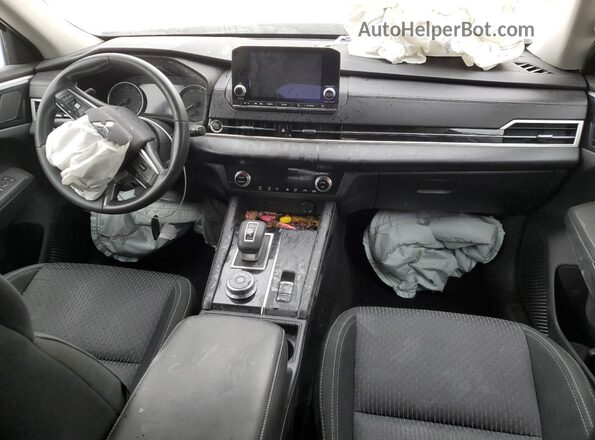 JA4J4TA88NZ015812 2022 MITSUBISHI OUTLANDER Серебряный Вид панели приборов