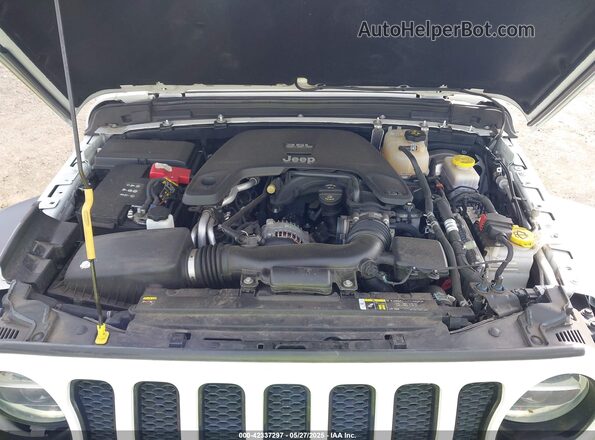 1C4HJXDGXLW339950 2020 JEEP WRANGLER UNLIMITED White Widok z tyłu