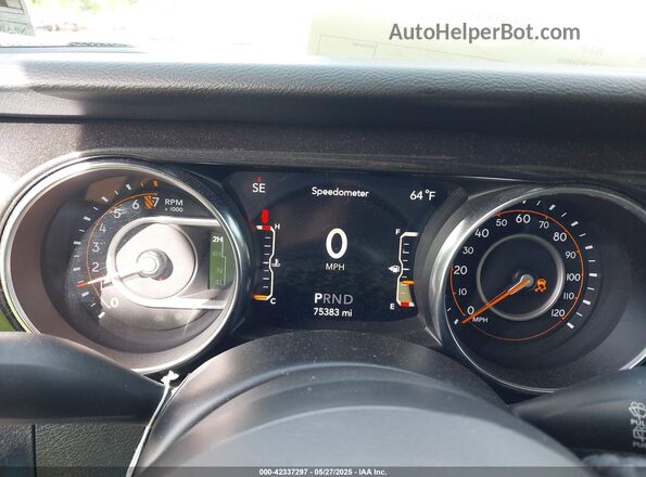 1C4HJXDGXLW339950 2020 JEEP WRANGLER UNLIMITED White Widok tylnych siedzeń