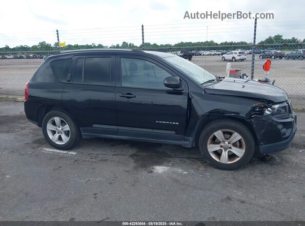 1C4NJCBA3HD146648 2017 JEEP COMPASS Черный Вид задней части салона