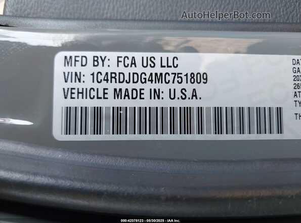 1C4RDJDG4MC751809 2021 DODGE DURANGO Gray Vista del compartimento del motor