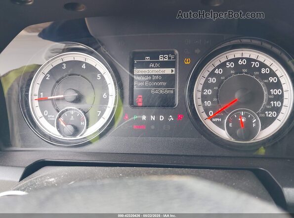 1C6RR7FT3LS131480 2020 RAM 1500 CLASSIC White Вид задніх сидінь