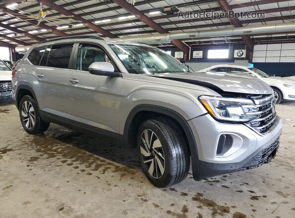 1V2WR2CA0SC514981 2025 VOLKSWAGEN ATLAS Серебряный Передняя правая четверть