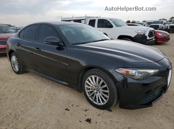 ZARFAEEN6J7564291 2018 ALFA ROMEO GIULIA Black Front right