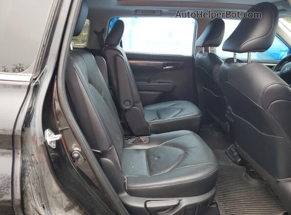 5TDFZRBH2MS159788 2021 TOYOTA HIGHLANDER Черный Вид задней части салона