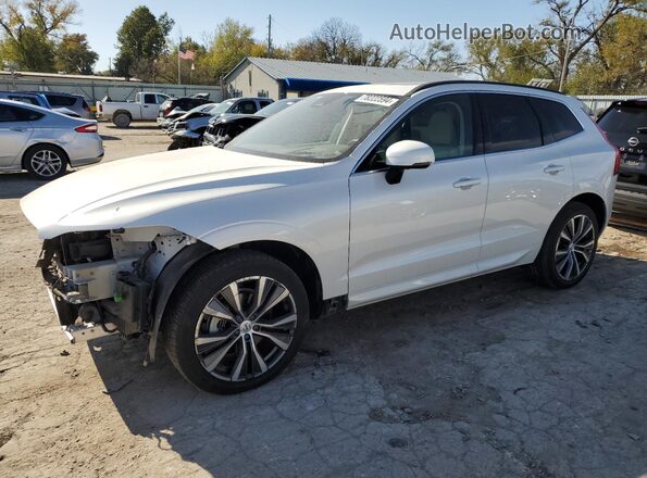 YV4L12RK0N1904746 2022 VOLVO XC60 Белый Передняя левая четверть
