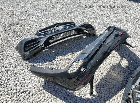 WDDZF8DB8LA704807 2020 MERCEDES-BENZ E Black Vista del compartimento del motor