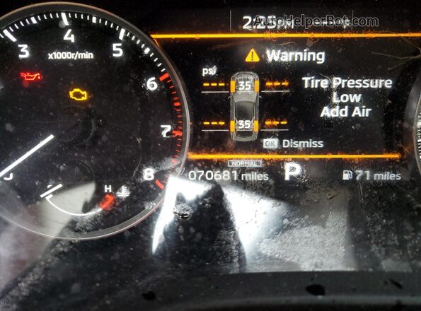 JA4J4TA88NZ015812 2022 MITSUBISHI OUTLANDER Серебряный Вид щитка приборов