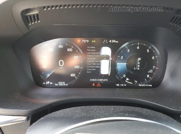 YV4102RK2M1877347 2021 VOLVO XC60 Белый Вид щитка приборов