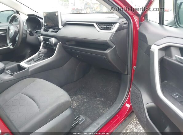2T3W1RFV4PW267615 2023 TOYOTA LE Red Вид салону спереду