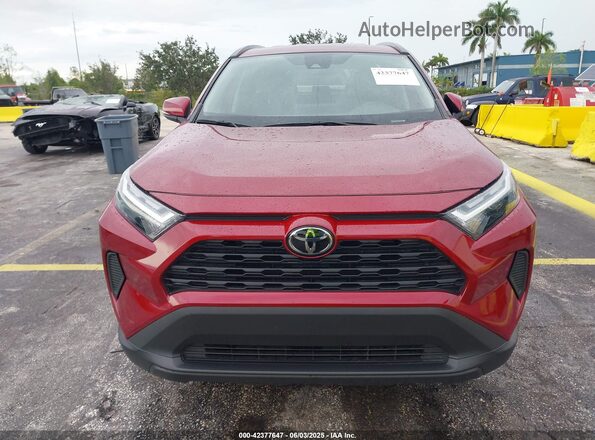 2T3W1RFV4PW267615 2023 TOYOTA LE Red Вид спереду