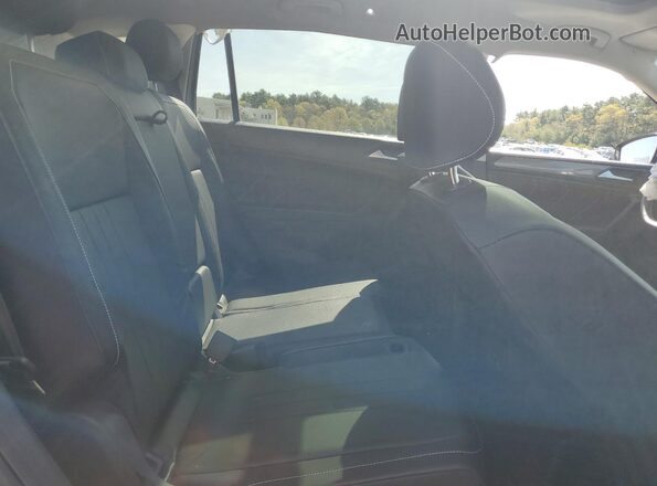 3VVMB7AX4RM166985 2024 VOLKSWAGEN TIGUAN Серебряный Вид задней части салона