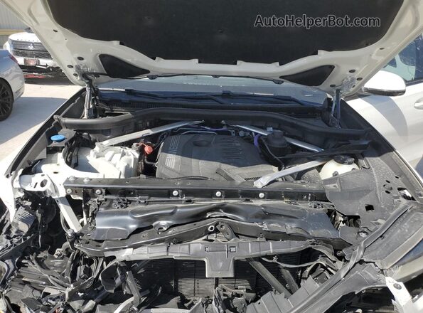 5UX33EX02R9U96529 2024 BMW X6 Белый Вид подкапотного пространства