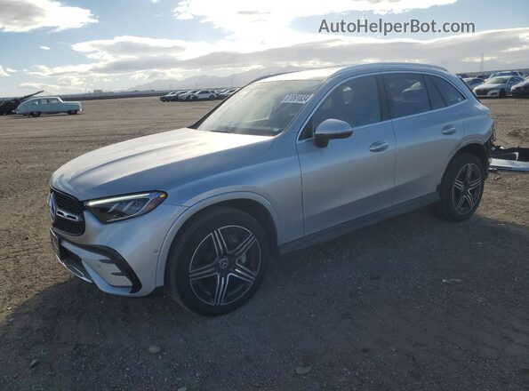 W1NKM4GB8RF092778 2024 MERCEDES-BENZ GLC-CLASS Серебряный Передняя левая четверть