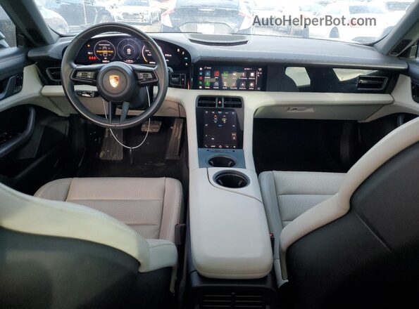 WP0AB2Y1XLSA52464 2020 PORSCHE TAYCAN Зеленый Вид панели приборов