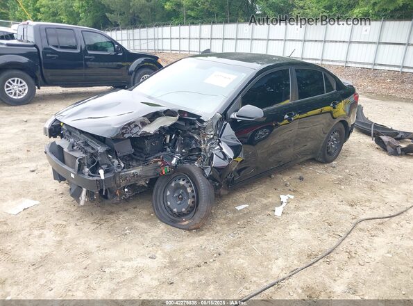 3KPA24AD9ME406458 2021 KIA RIO Черный Передняя левая четверть