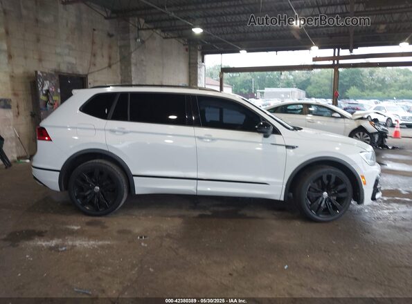 3VV2B7AX8MM050964 2021 VOLKSWAGEN TIGUAN White Widok wnętrza 360 stopni