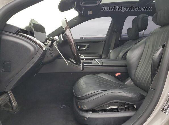 W1K6G6DB0NA094067 2022 MERCEDES-BENZ S Желто-коричневый Вид салона спереди