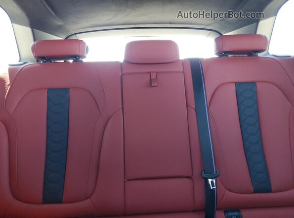 5YMJU0C05N9M64142 2022 BMW X5 Blue Rear seats view
