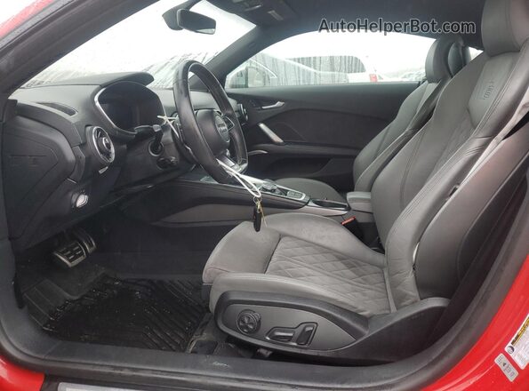 TRUC1AFVXG1033004 2016 AUDI TT Красный Вид салона спереди