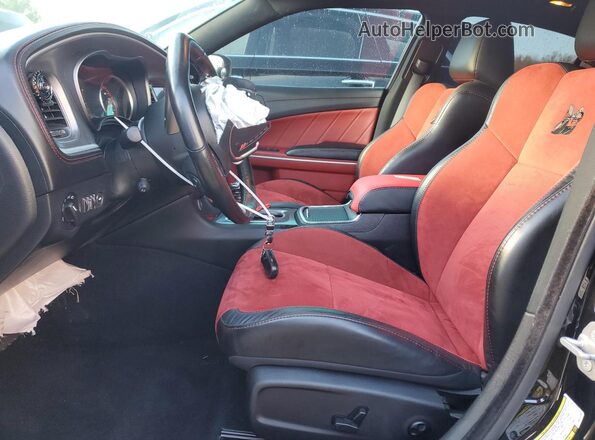 2C3CDXGJXMH515263 2021 DODGE CHARGER Черный Вид салона спереди